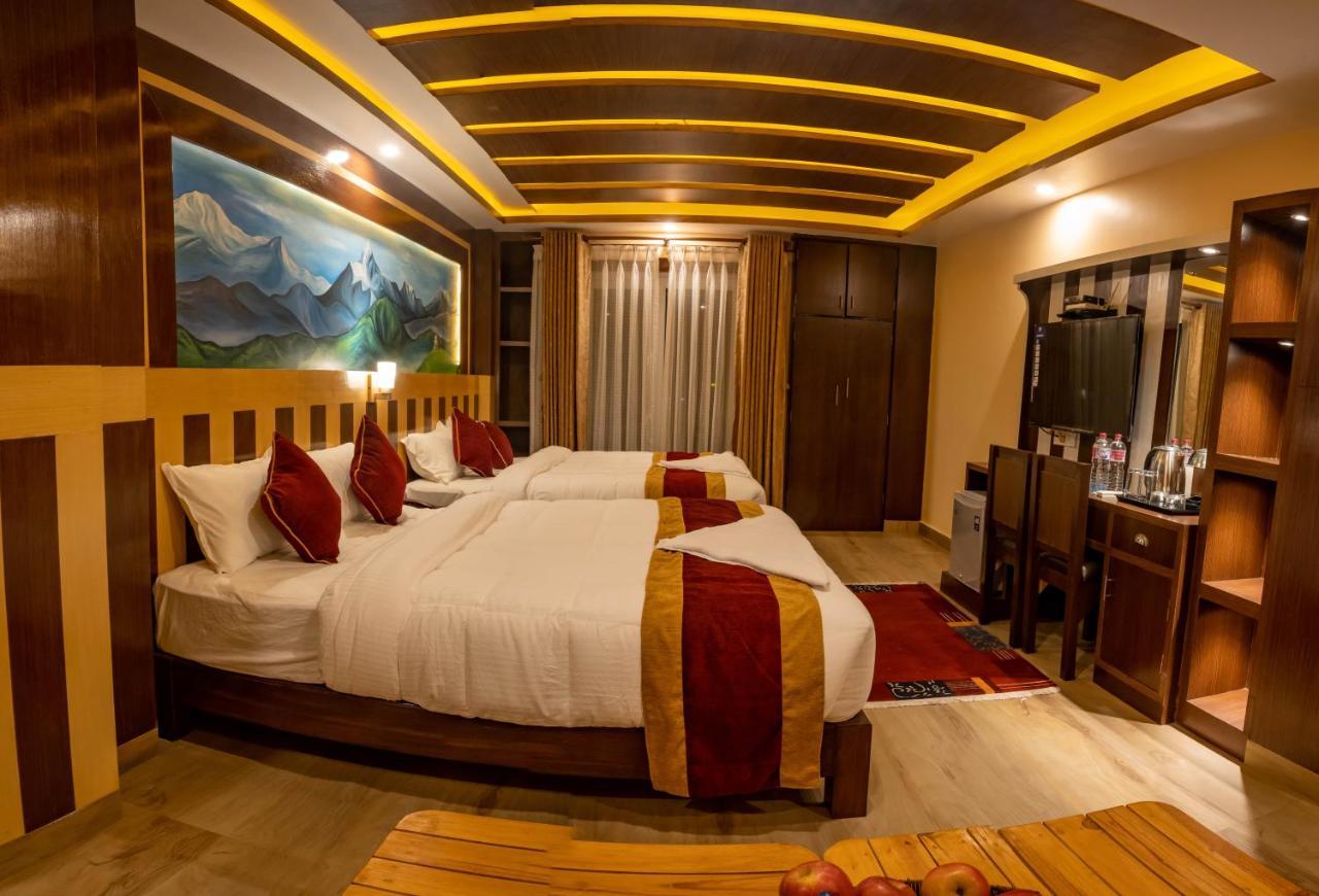 Hotel Satkar Pvt Ltd Pokhara Ngoại thất bức ảnh